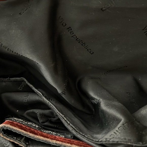 Italian Via Republica Genuine Embossed Leather Purse 🔥 - Picture 14 of 16